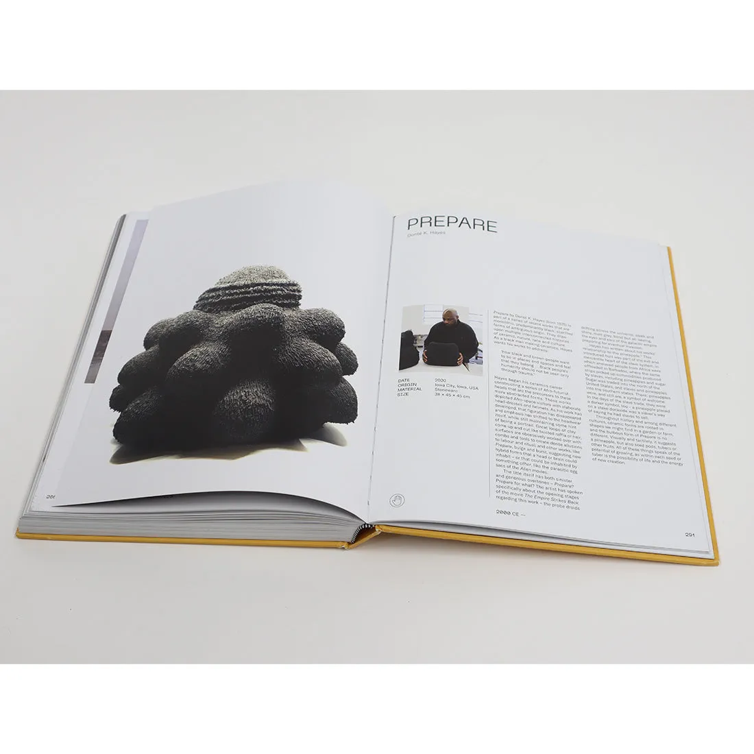 Ceramics: An Atlas of Forms by Glenn Barkley