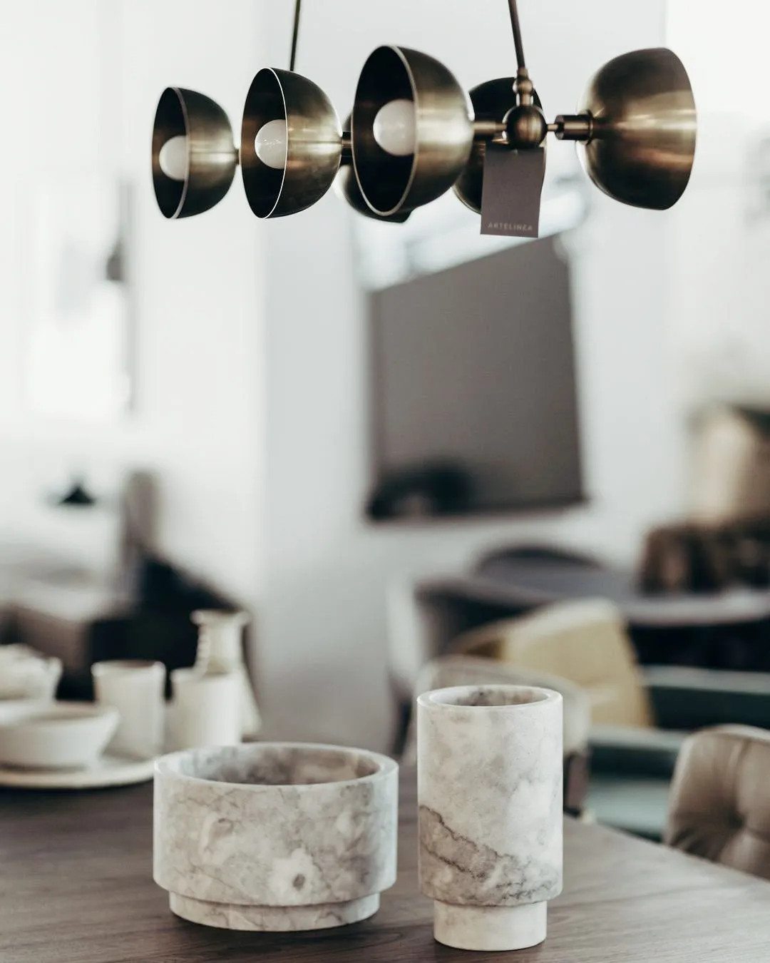 Cylinder Vase in White Marble