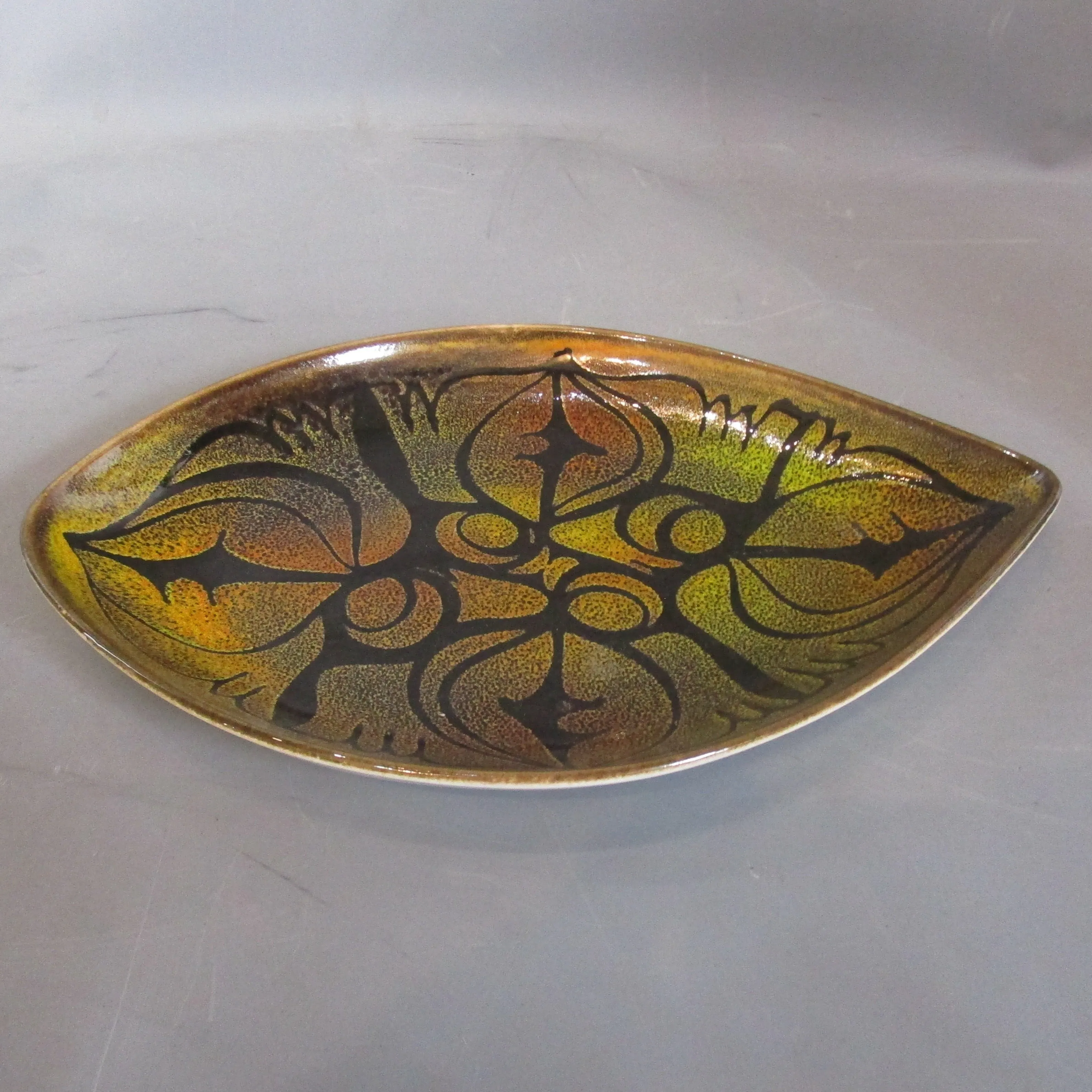 Poole Pottery Teardrop Shape Plate Vintage c1973