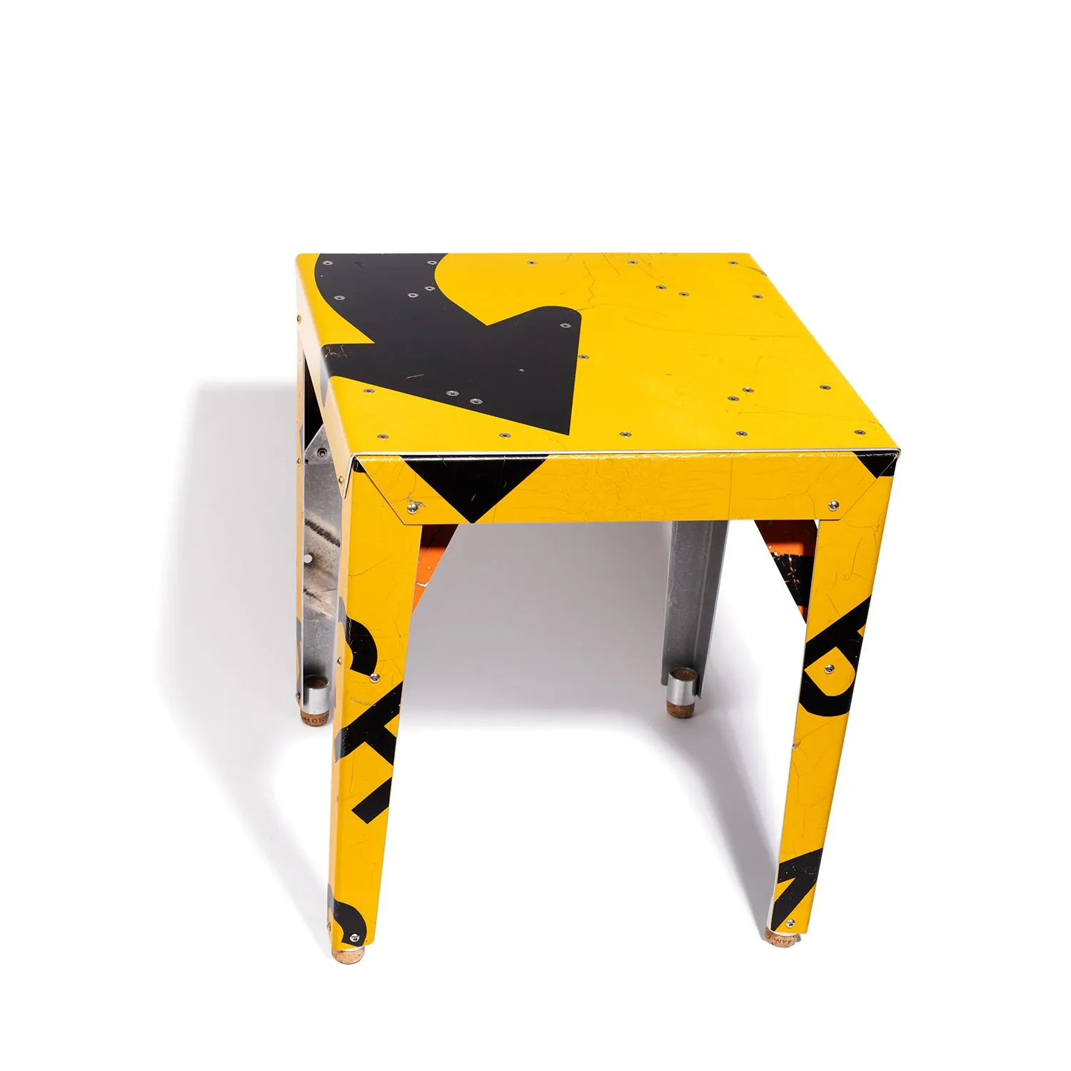 Small Transit Table with Yellow Arrow